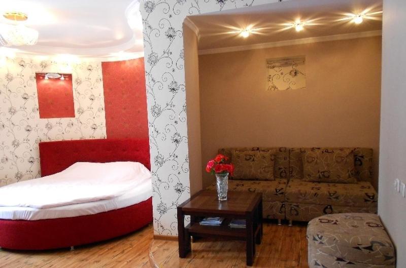 Rise Hotel Almatî Cameră foto